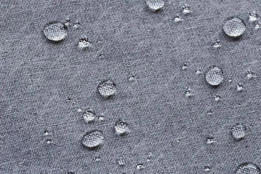 Choisir le bon tissu imperméable pour un sac pochon piscine fait-main