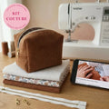 kit couture trousse maquillage velours côtelé marron avec tissus, fermeture éclair et accessoires