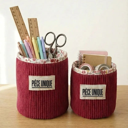 Panière de rangement en velours côtelé lie-de-vin personnalisée pour stylos, carnets et accessoires de bureau