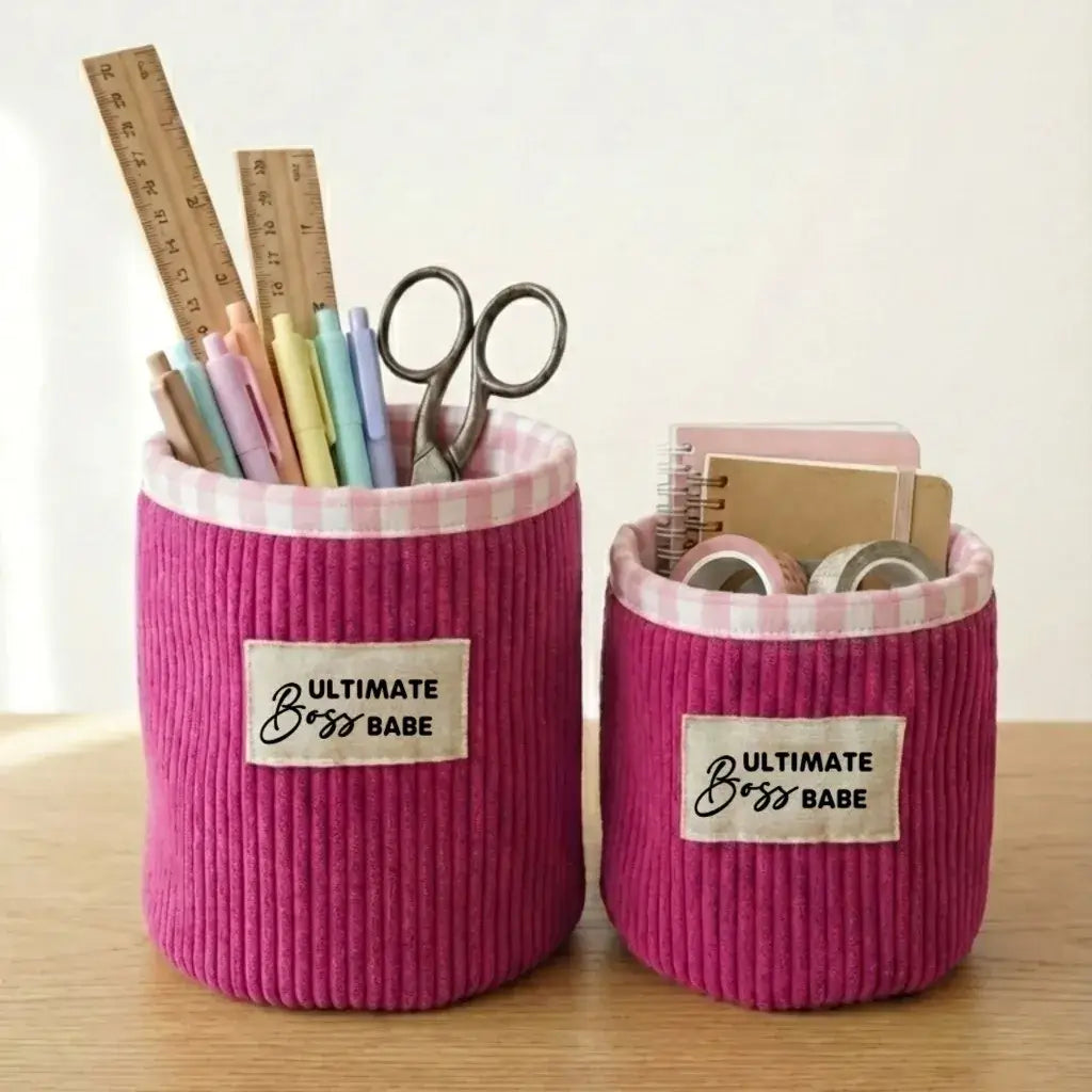 Panier de rangement rond en velours côtelé magenta personnalisable pour organiser fournitures et papeterie