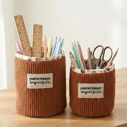 Panière ronde en velours côtelé marron personnalisée pour rangement bureau avec crayons, ciseaux et stylos