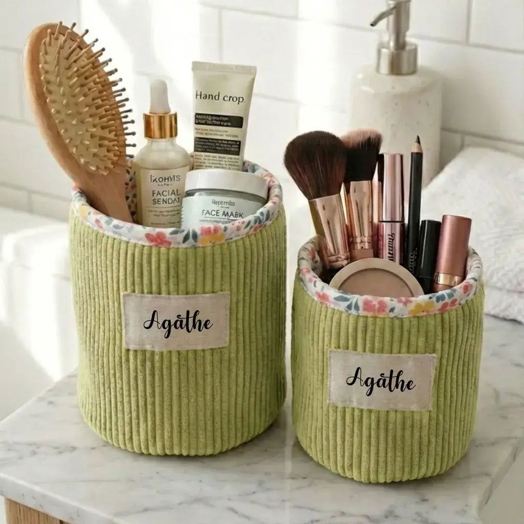 Panier de rangement rond en velours côtelé vert anis personnalisable pour maquillage et accessoires salle de bain