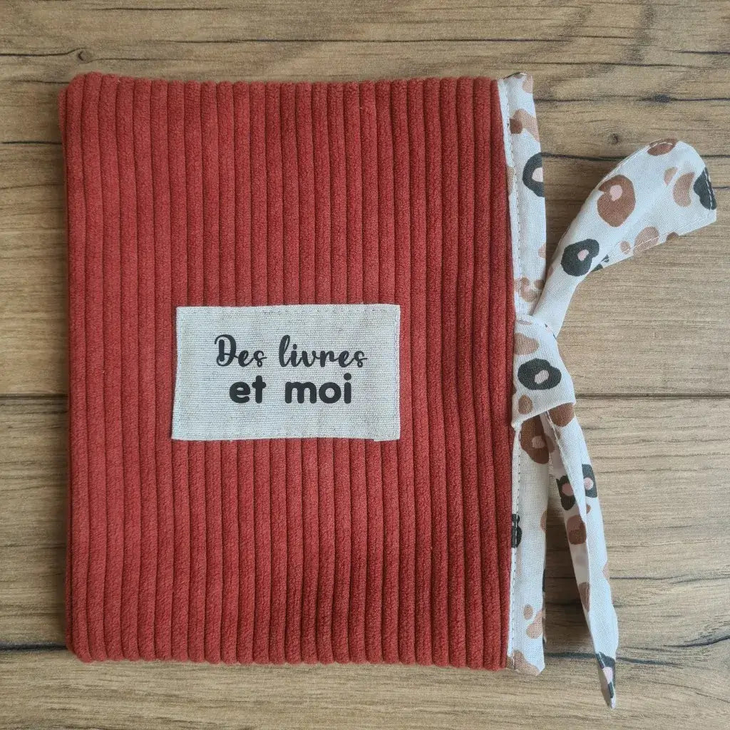 [EN STOCK] Pochette à livre ou liseuse en velours côtelé - Taille S (14x20 cm)