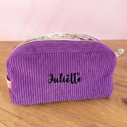Trousse de toilette velours côtelé lavande personnalisée Juliette, intérieur doublure fleurie.