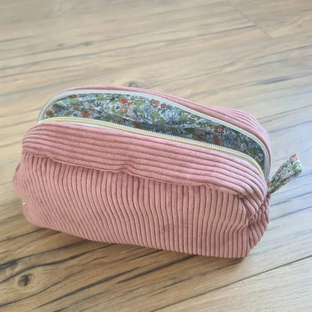 [EN STOCK] Trousse de toilette en velours côtelé - Taille M