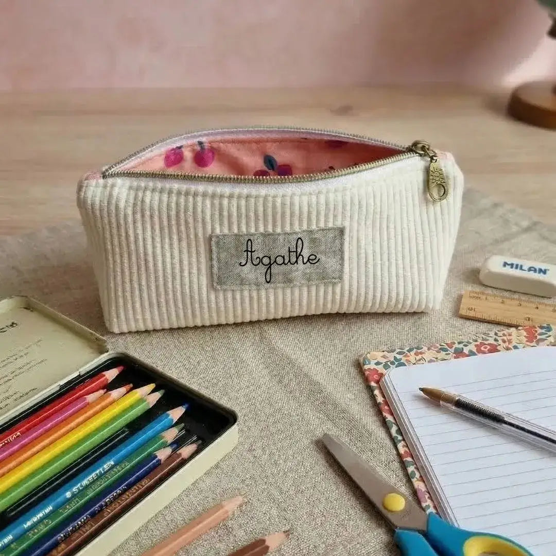 Trousse d’école personnalisée jaune clair en velours côtelé avec prénom, trousse scolaire enfant