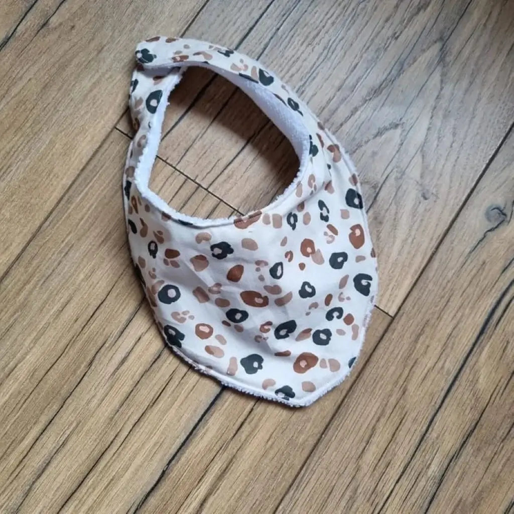 bavoir bandana pour bébé motif léopard