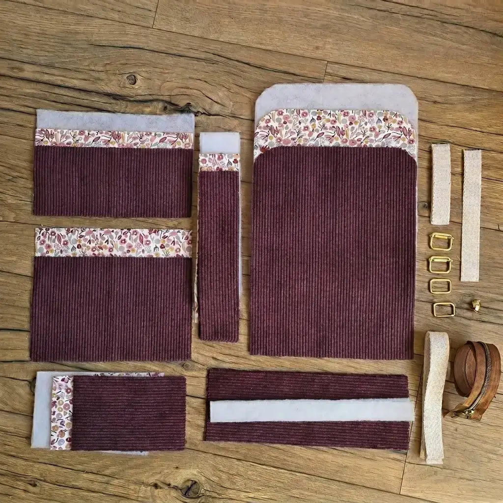 kit couture sac à dos enfant velours côtelé prune avec tissus assortis et accessoires de mercerie