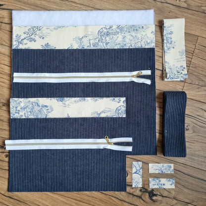 Kit couture sac cabas en velours côtelé bleu marine avec tissu toile de Jouy bleu et deux fermetures zippées