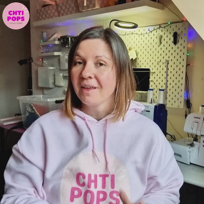 Vidéo de présentation du kit couture pour réaliser un panier de rangement rond en velours côtelé personnalisé par Chtipops Créations.