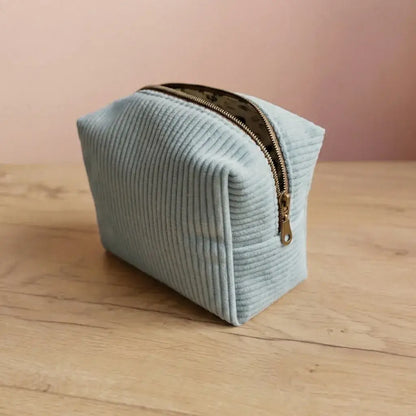 trousse maquillage velours côtelé bleu clair avec fermeture éclair élégante