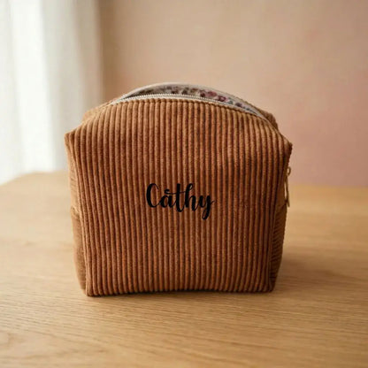 trousse maquillage velours côtelé marron personnalisée avec prénom